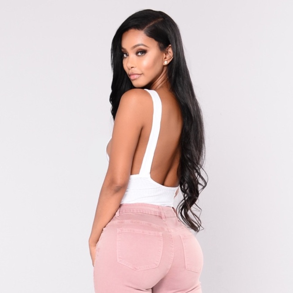 *BRAND NEW* FASHION NOVA Low Back White Bodysuit